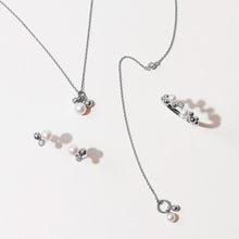 画像をギャラリービューアに読み込む, PT900 AKOYA pearl & diamond pierced earrings アコヤパール & ダイヤモンド ピアス