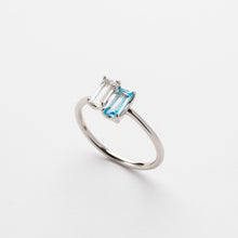 画像をギャラリービューアに読み込む, PT900 white quartz & blue topaz ring ホワイトクォーツ & ブルートパーズ リング
