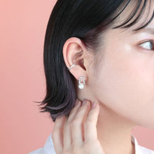 画像をギャラリービューアに読み込む, white quartz & AKOYA pearl pierced earrings ホワイトクォーツ アコヤパール ピアス イヤリング