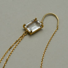 画像をギャラリービューアに読み込む, white quartz cullet swing pierced earrings ホワイトクォーツ カレット スウィング ピアス イヤリング